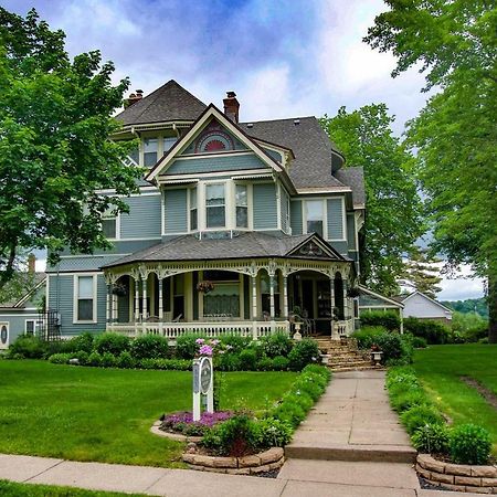 Aurora Staples Inn Stillwater Bagian luar foto