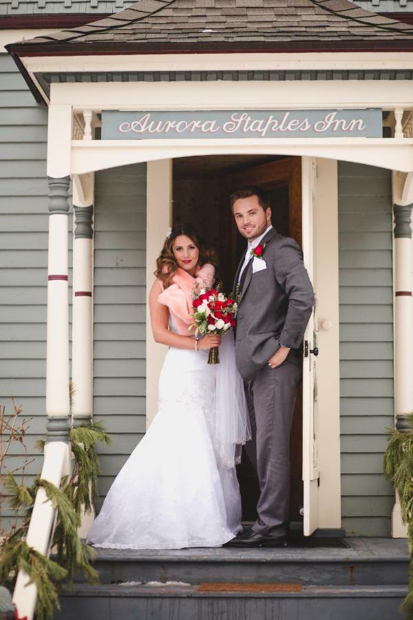 Aurora Staples Inn Stillwater Bagian luar foto