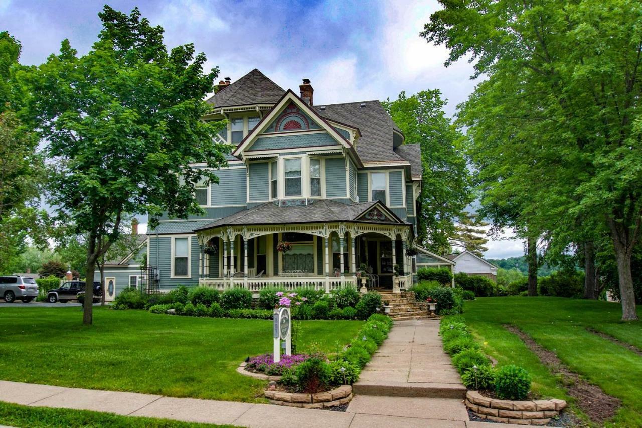 Aurora Staples Inn Stillwater Bagian luar foto